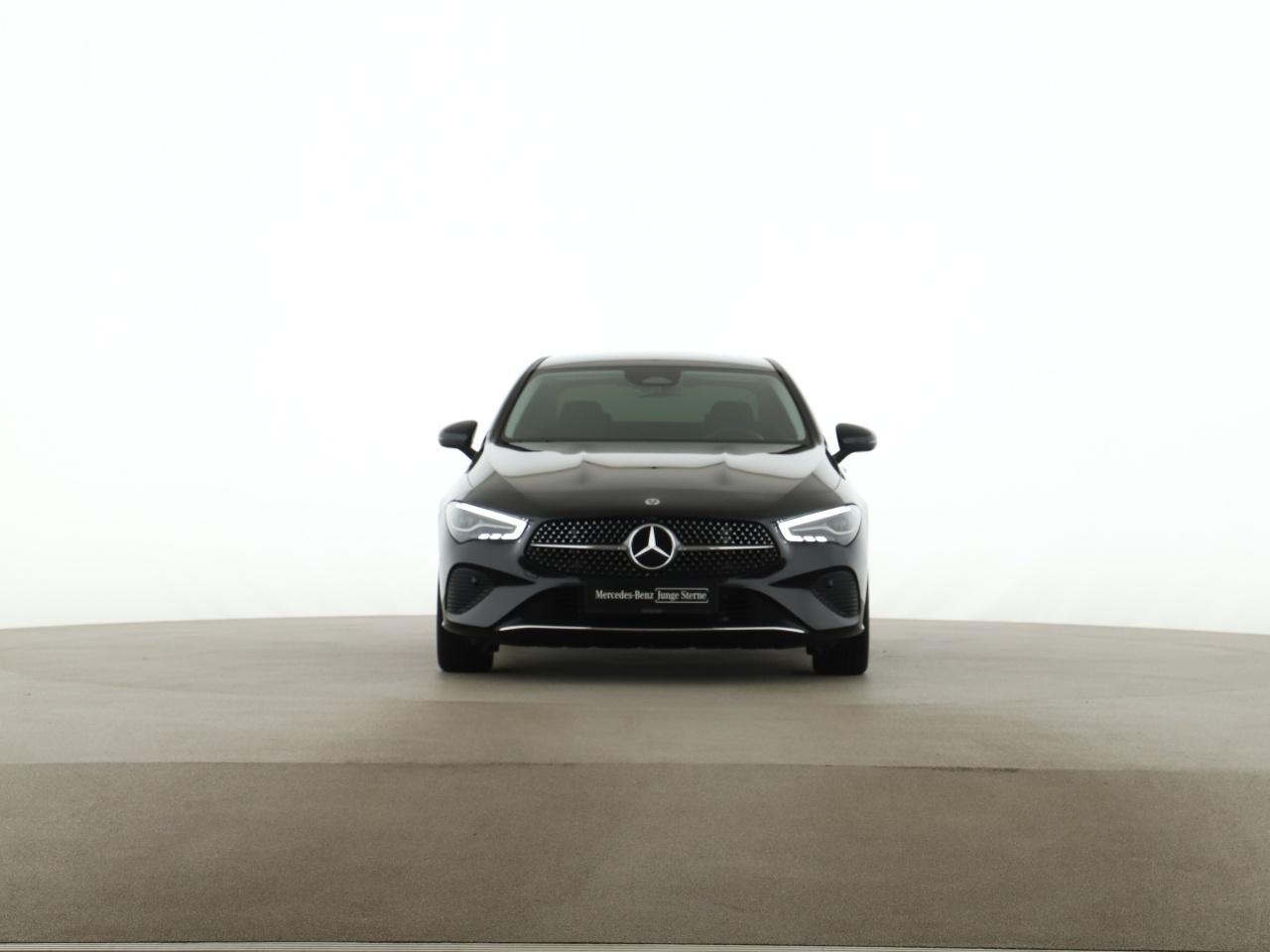 Mercedes-Benz CLA 180 Progressive MBUX Kamera LED Navi Sitzhz