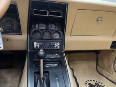 CORVETTE C3 Targa Automat Teilrestauriert *Kundenauftrag*