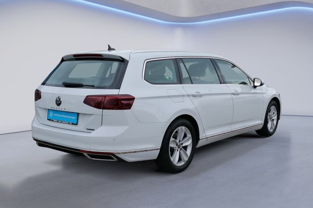 Passat Variant 2.0 TDI DSG 4M Elegance  PANO