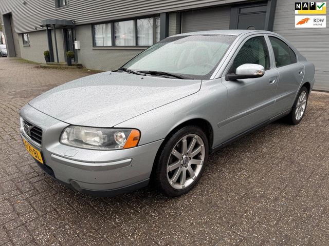 Volvo S60 2.4 automatik Drivers Edition