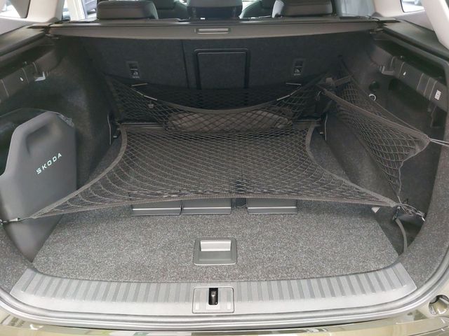 Enyaq 60 Loft *HUD*LED*KEYLESS*KAMERA*CPLAY*MEMO