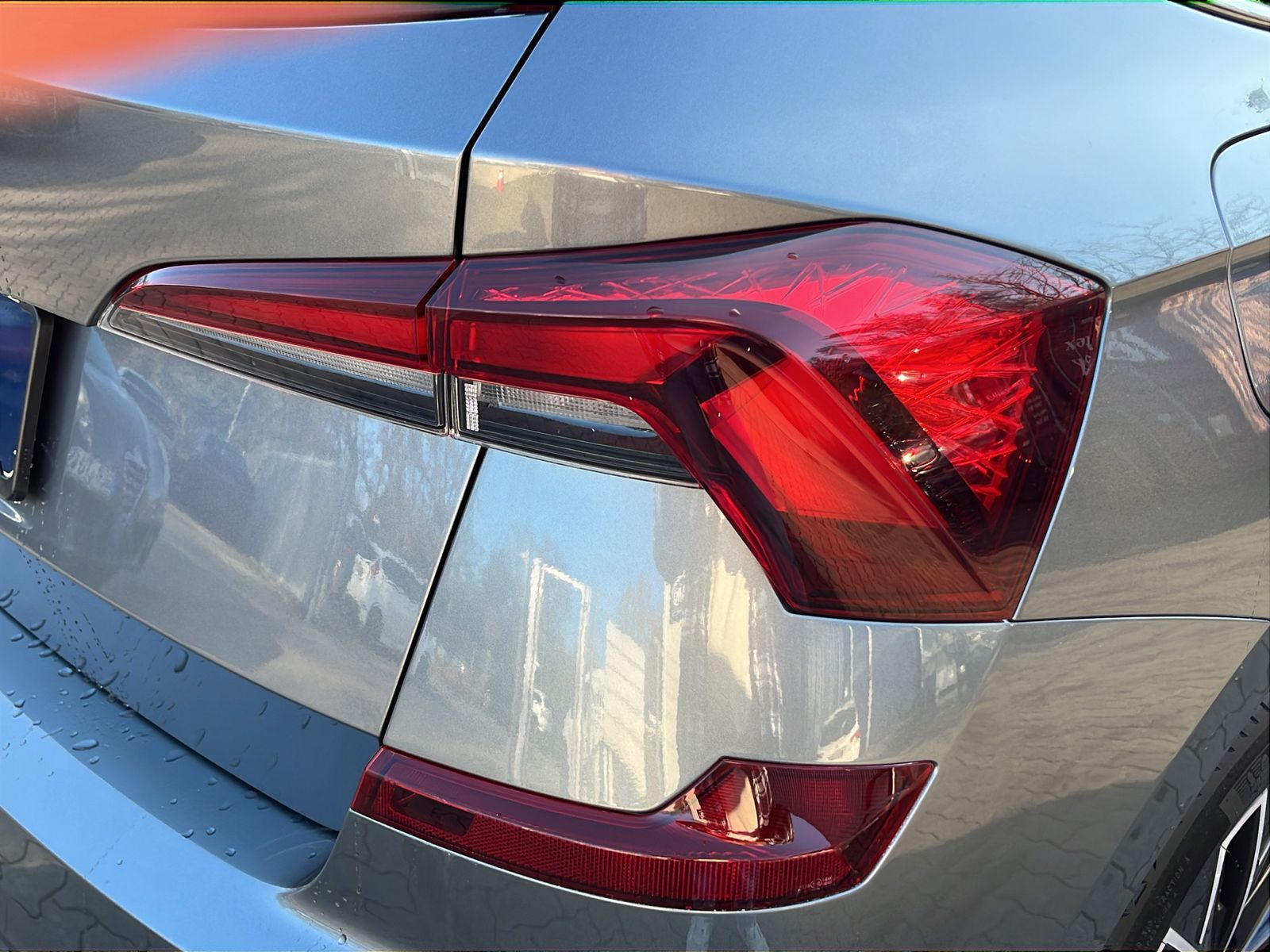 Fahrzeugabbildung SKODA Kamiq DSG*Pano*Vico*Kamera*PDC*Sportdesign*LED**