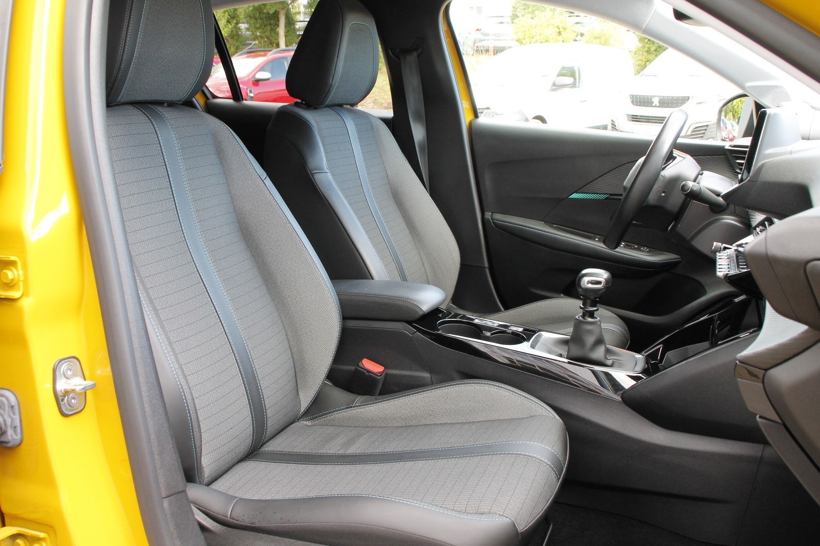 Fahrzeugabbildung Peugeot 208 (P2) Allure