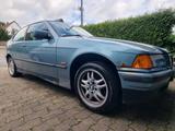 BMW 316 318i Coupe / Compact 316i  Exklusiv-Paket - BMW 316 aus 1997: 316i