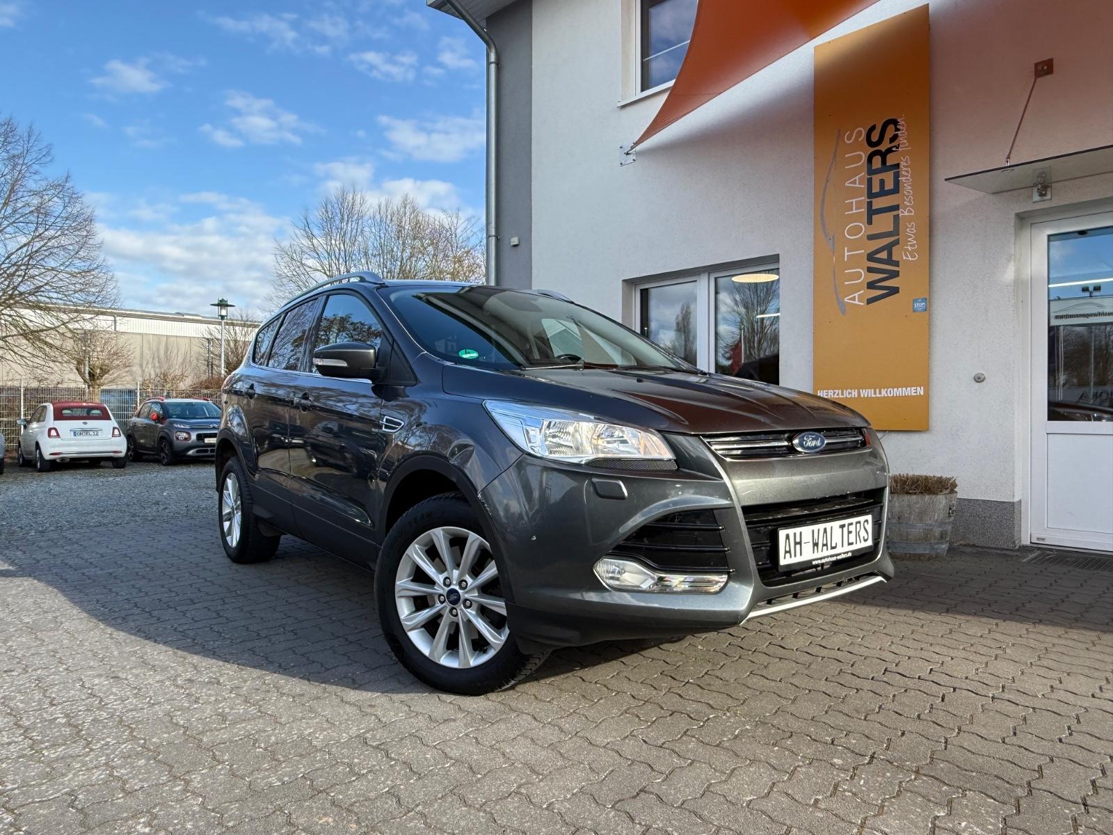 Ford Kuga Titanium=AHK-Navi-SHZ-Leder=