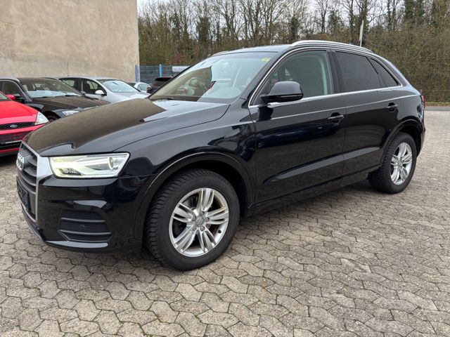 Audi Q3 sport Navi/Xenon/Sitzhzg/AHK/elHeckkl/Keyless