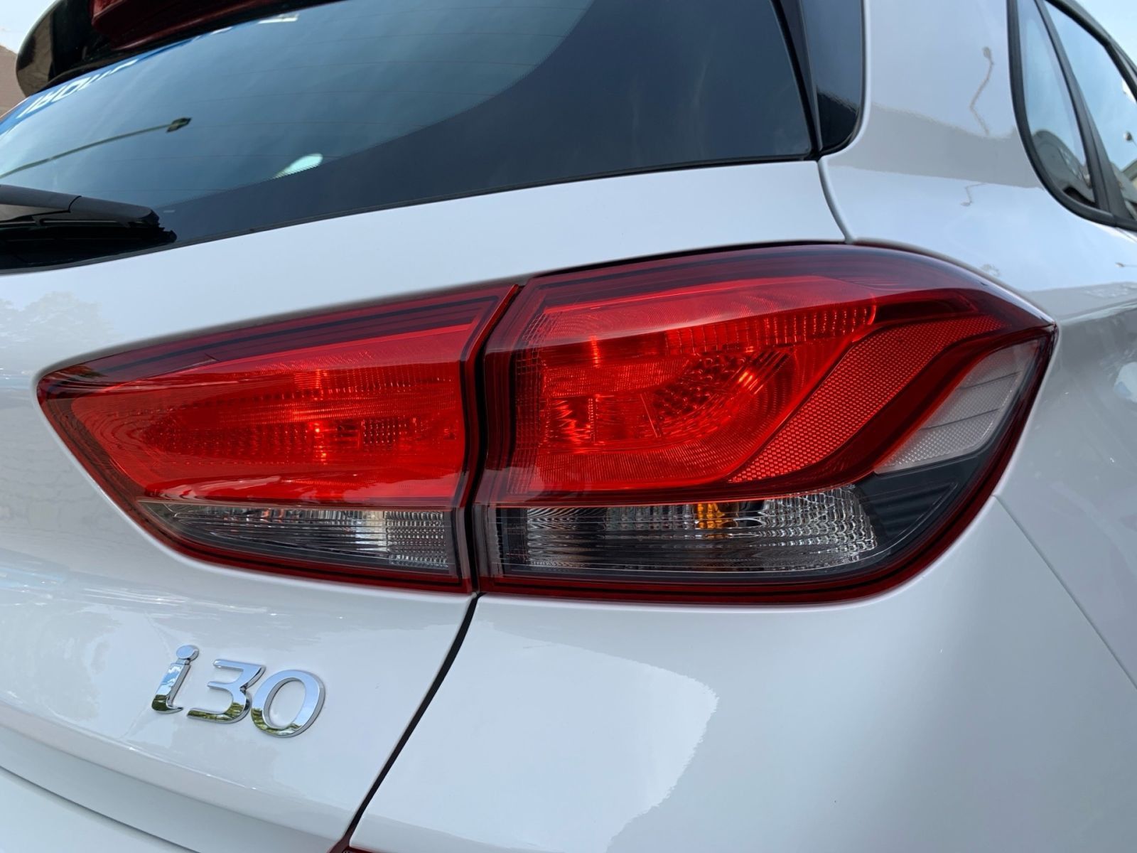 Fahrzeugabbildung Hyundai i30 1.4 Select 1 Hd 8xbereift