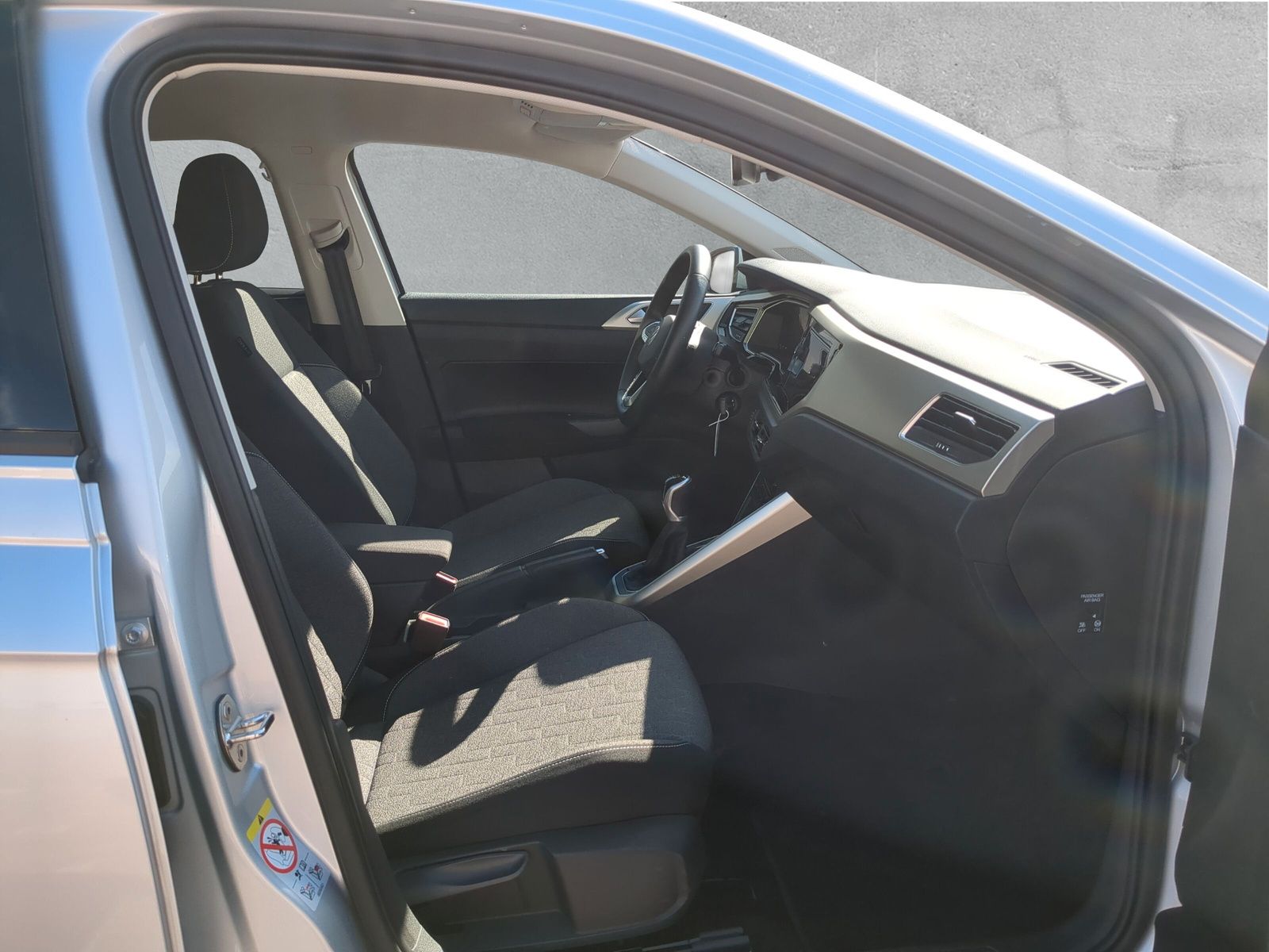 Fahrzeugabbildung Volkswagen Polo 1.0 TSI Life Sitzhzg. AppConnect LED