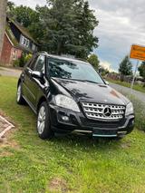 Mercedes-Benz Mercedes ML 350 CDI - aus 2009: Mercedes Ml