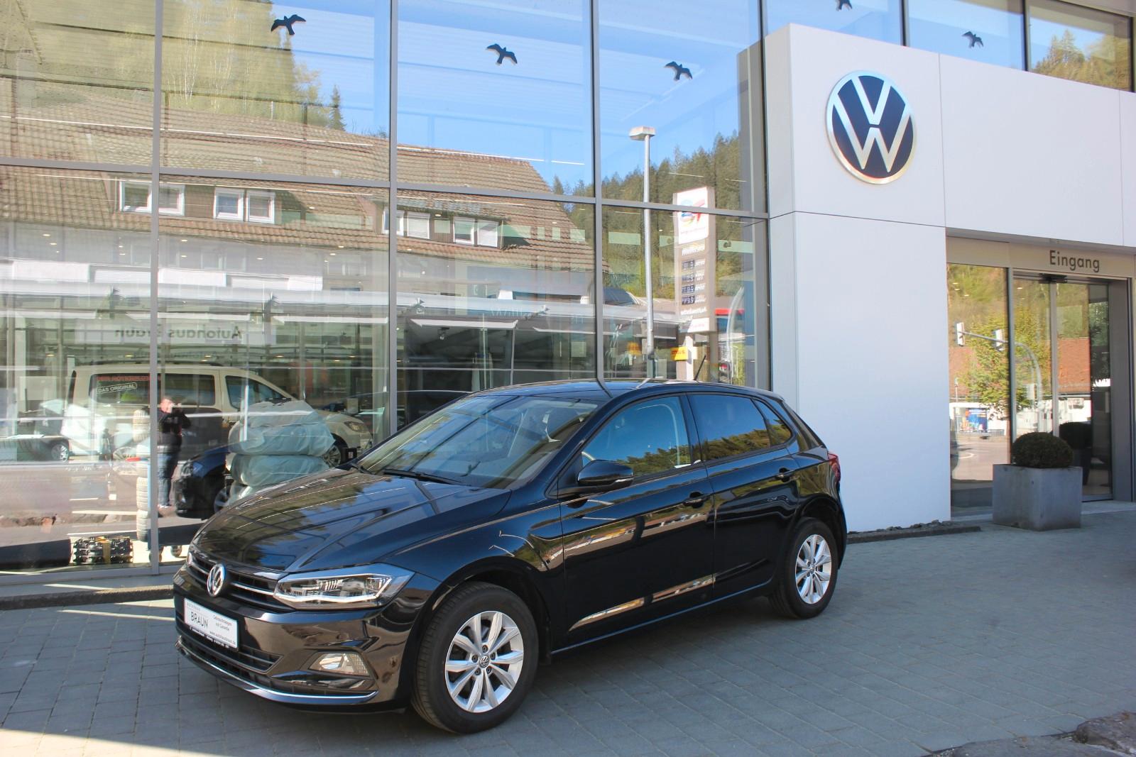 Volkswagen Polo VI Highline 1.0 TSI LED,PDC,SHZ,BT,NSW
