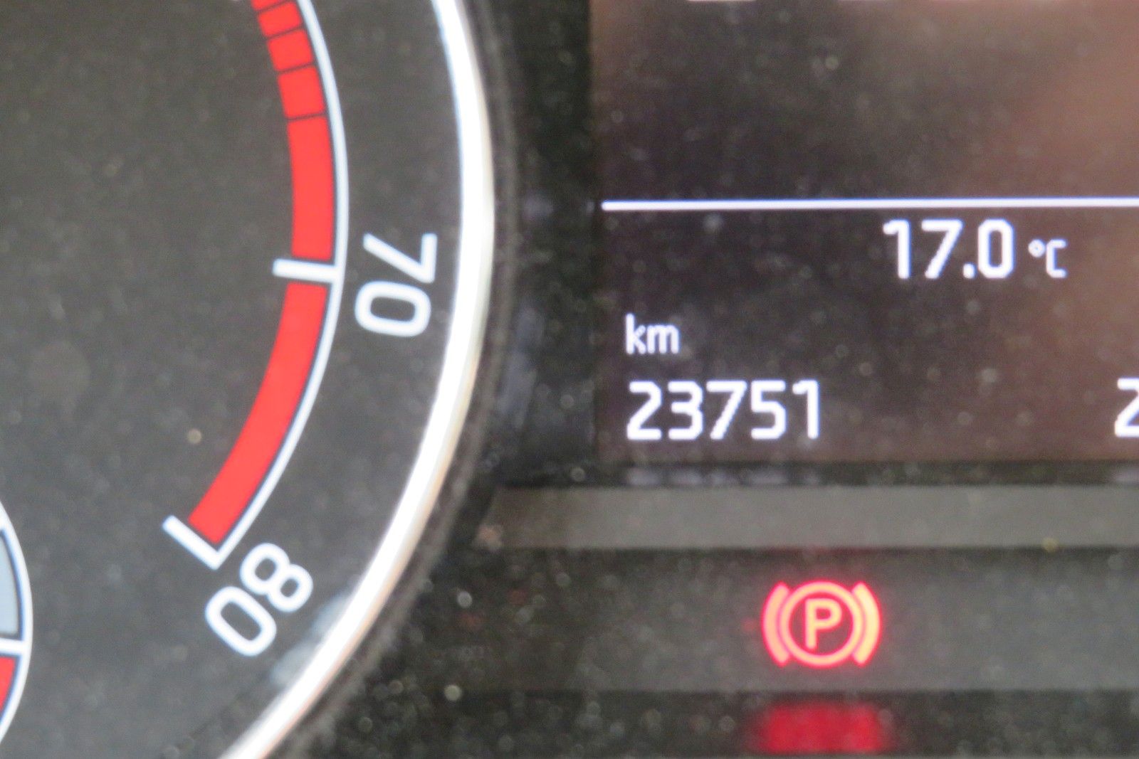 Fahrzeugabbildung SKODA Fabia Combi Ambition NAVI PDC GJ SITZH APP 1.HD