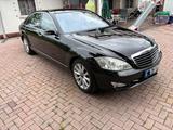Mercedes-Benz S 550 Langversion - Mercedes-Benz S-Klasse: Langversion