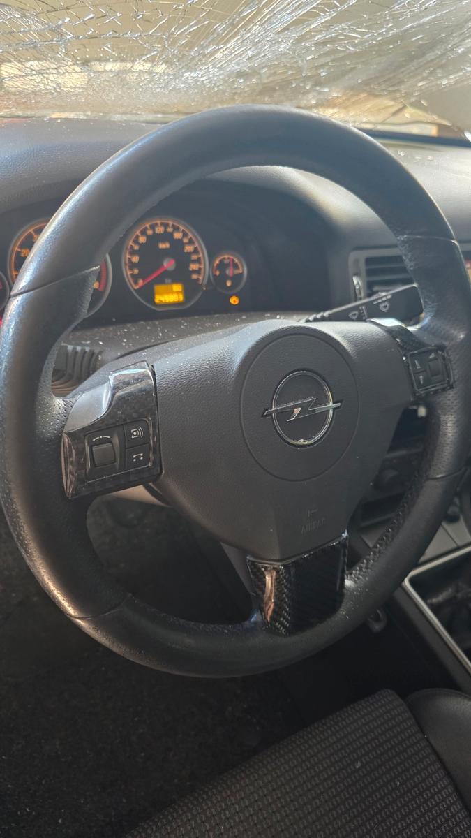 Opel Vectra 2006 — photo 13