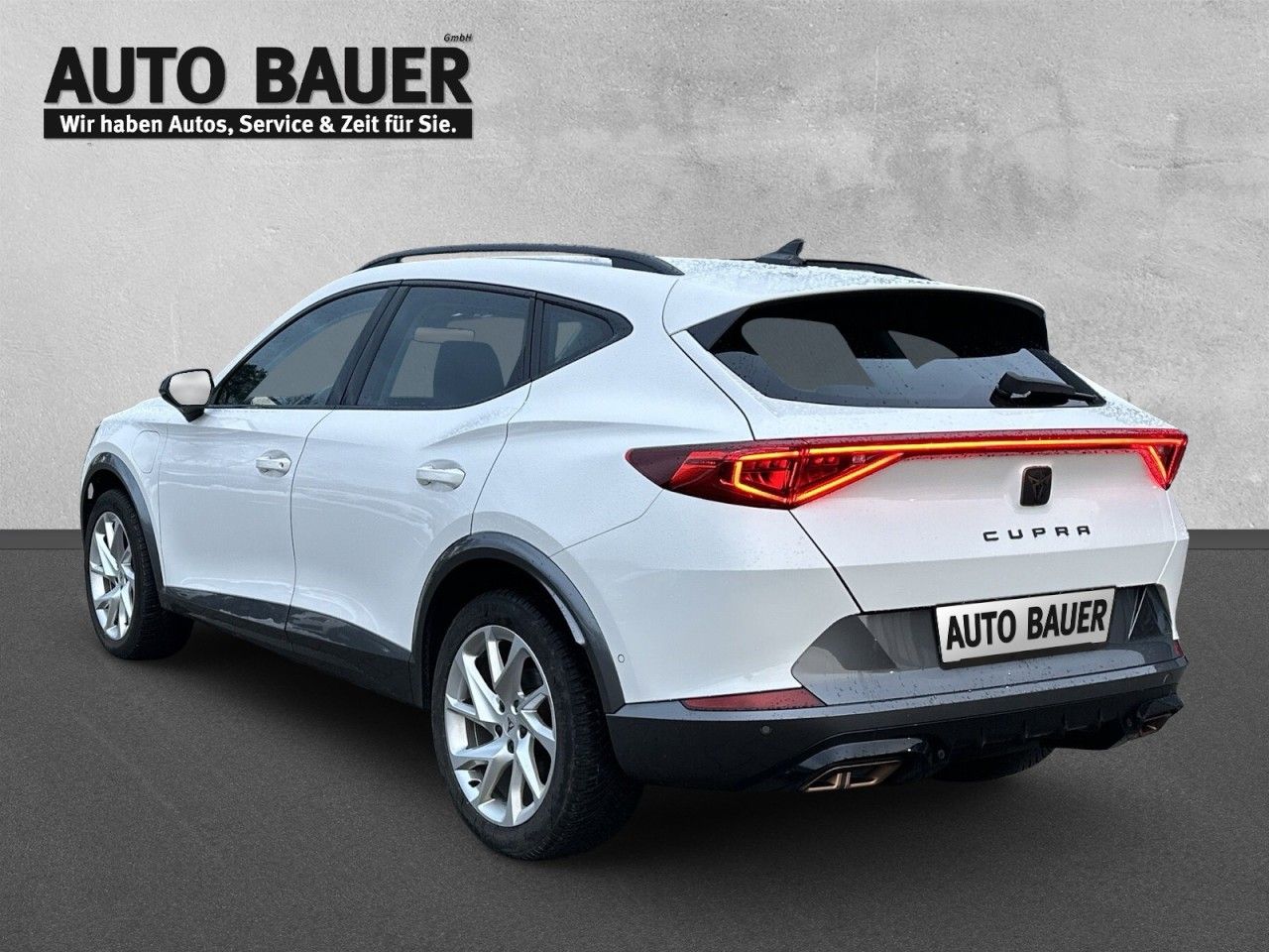 Fahrzeugabbildung CUPRA Formentor 1.4 e-HYBRID (204PS) - mit KI generiert/bearbeitet