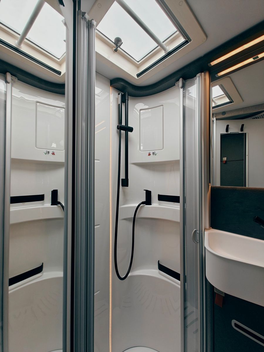 Fahrzeugabbildung HYMER / ERIBA / HYMERCAR ML-T 580 4x4² RSX - SANSIBAR® LTD.