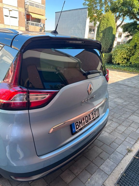 Image of Renault Scenic