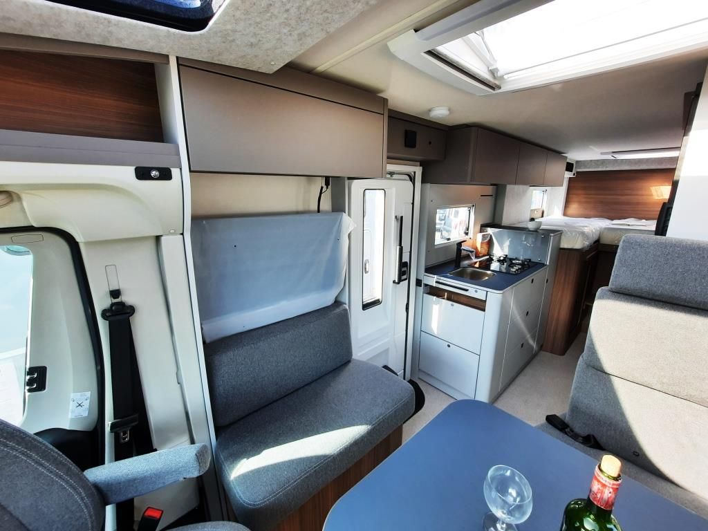 Fahrzeugabbildung LMC Cruiser 740 EL Verfüg./Sparen 6.521,- €
