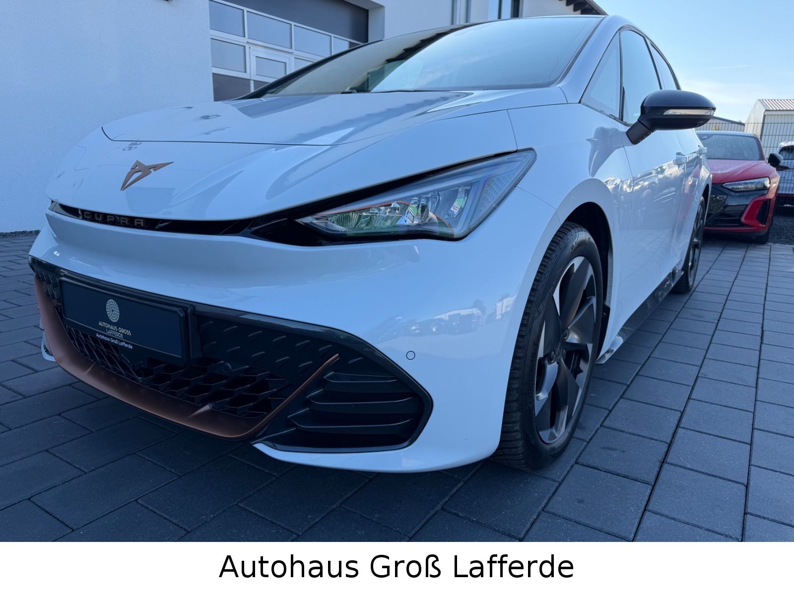 Cupra Born 170 kW WärmeP SHZ 360 Kam Head up 77 kWh