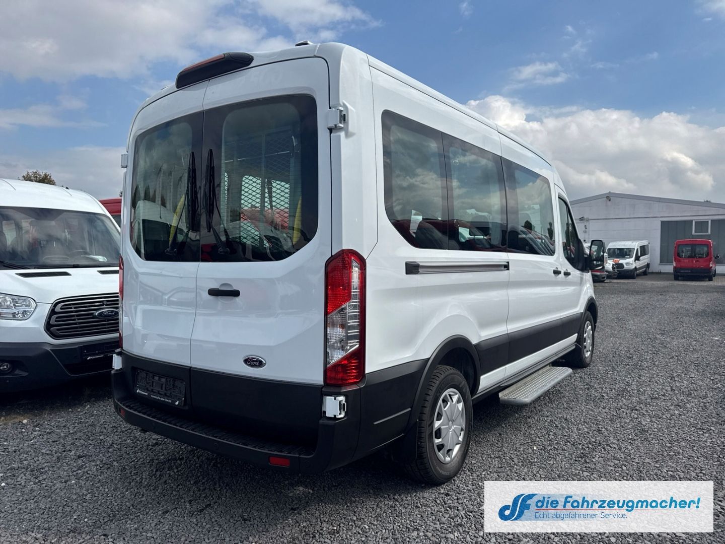 Fahrzeugabbildung Ford Transit Kombi 350 L3 Trend LIFT* Temp Tel.-Vorb.
