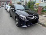 Mercedes-Benz GLE 350 d 4MATIC - - Mercedes-Benz GLE 350