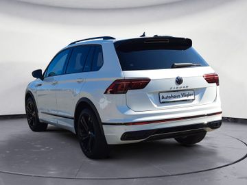 Volkswagen Tiguan R-Line 1,5 TSI DSG Matrix Navi AHK DCC