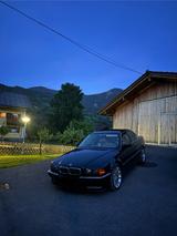 BMW 740i Auto 740i - BMW 740 aus 1994: 740i