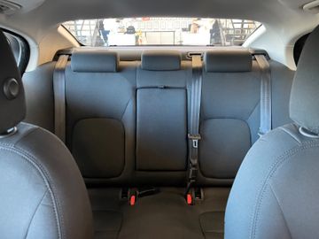 Jaguar XE Pure *NAVI*360°*SZHZ*TEMPO*BI-XENON*PDC*TOUCH