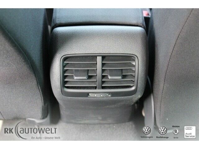 Golf E-Golf COMFO 100KW NAVI DYNAUDIO REAR VIEW