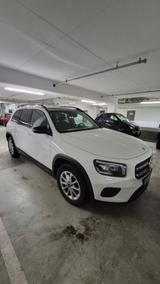 Mercedes-Benz GLB 200 d 8G-DCT/7-Sitzer/Business Packet/Panor - Mercedes-Benz GLB 200 Gebrauchtwagen in Frankfurt