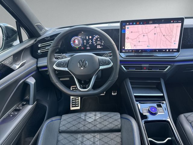 Tiguan 2.0 TDI DSG R-LINE 4MOTION PANO+360°+IQ.L