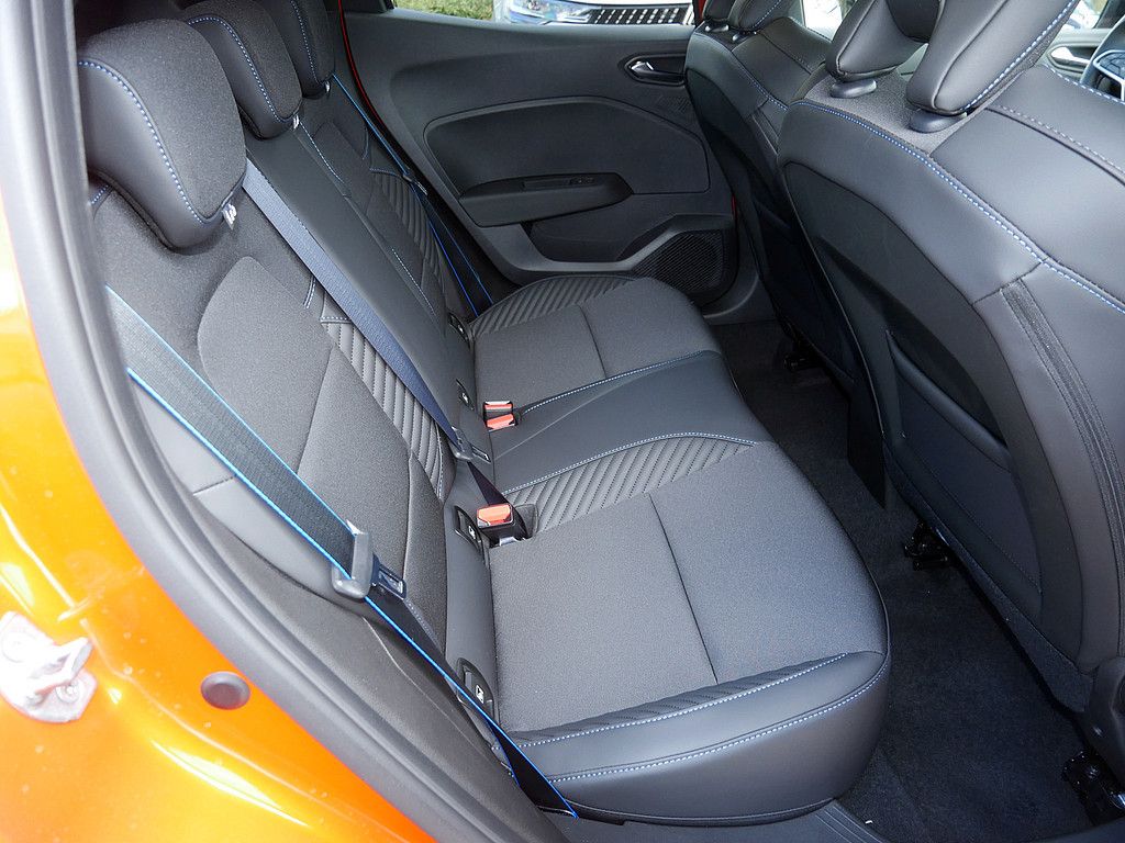 Fahrzeugabbildung Renault Clio Esprit Alpine TCe 90