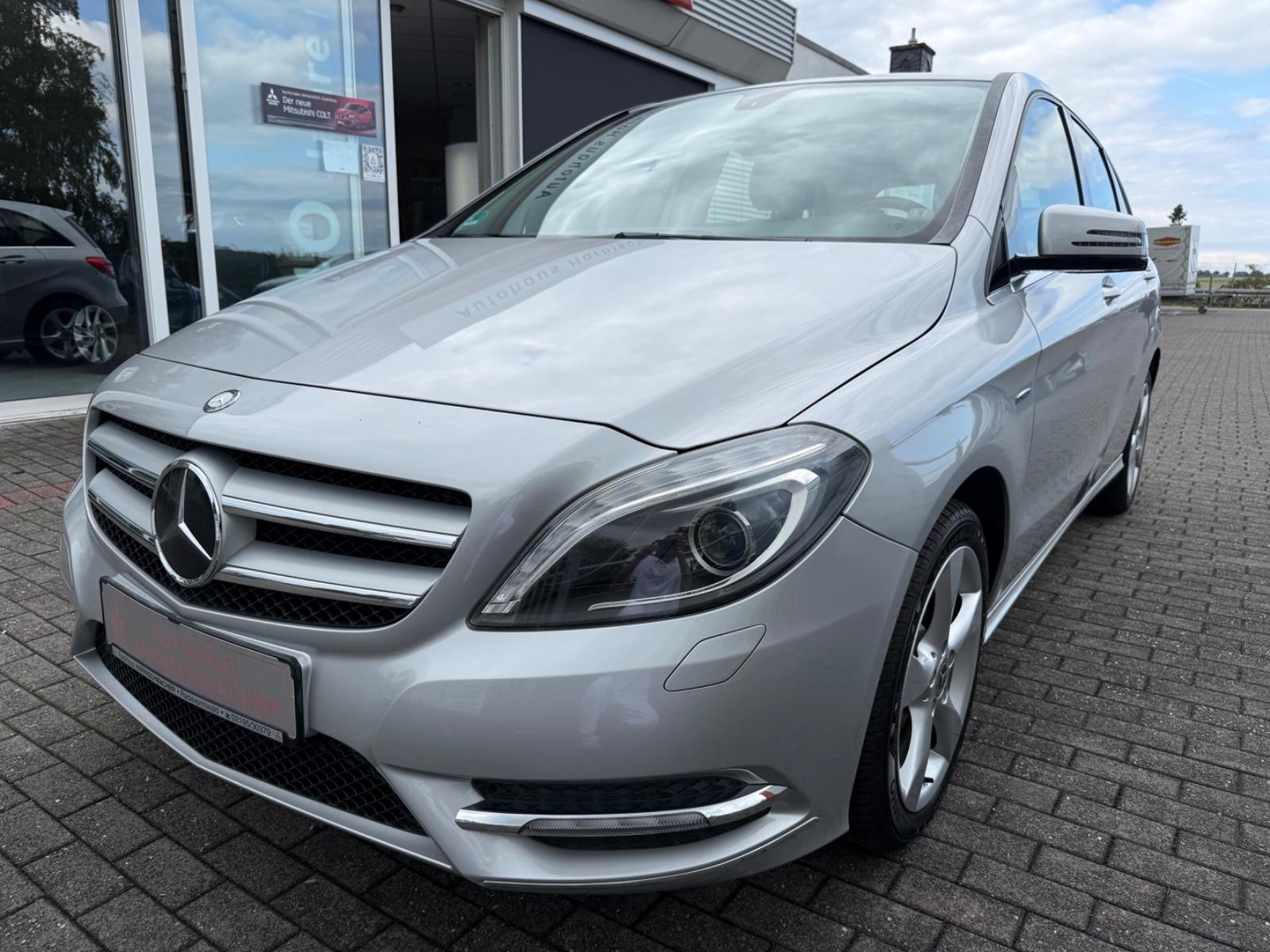 Mercedes-Benz B 200 Edition Leder NUR GEWERBE UND EXPORT