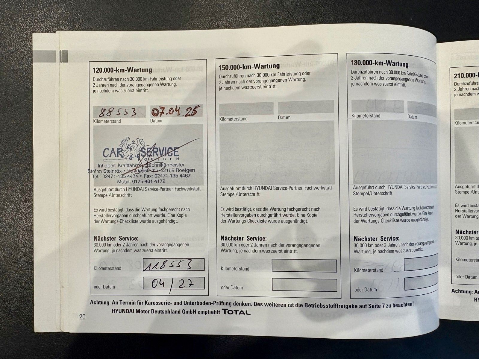 Fahrzeugabbildung Hyundai Tucson 1.6 blue 2WD Navi AHK SHZ Kamera LED 2.HD