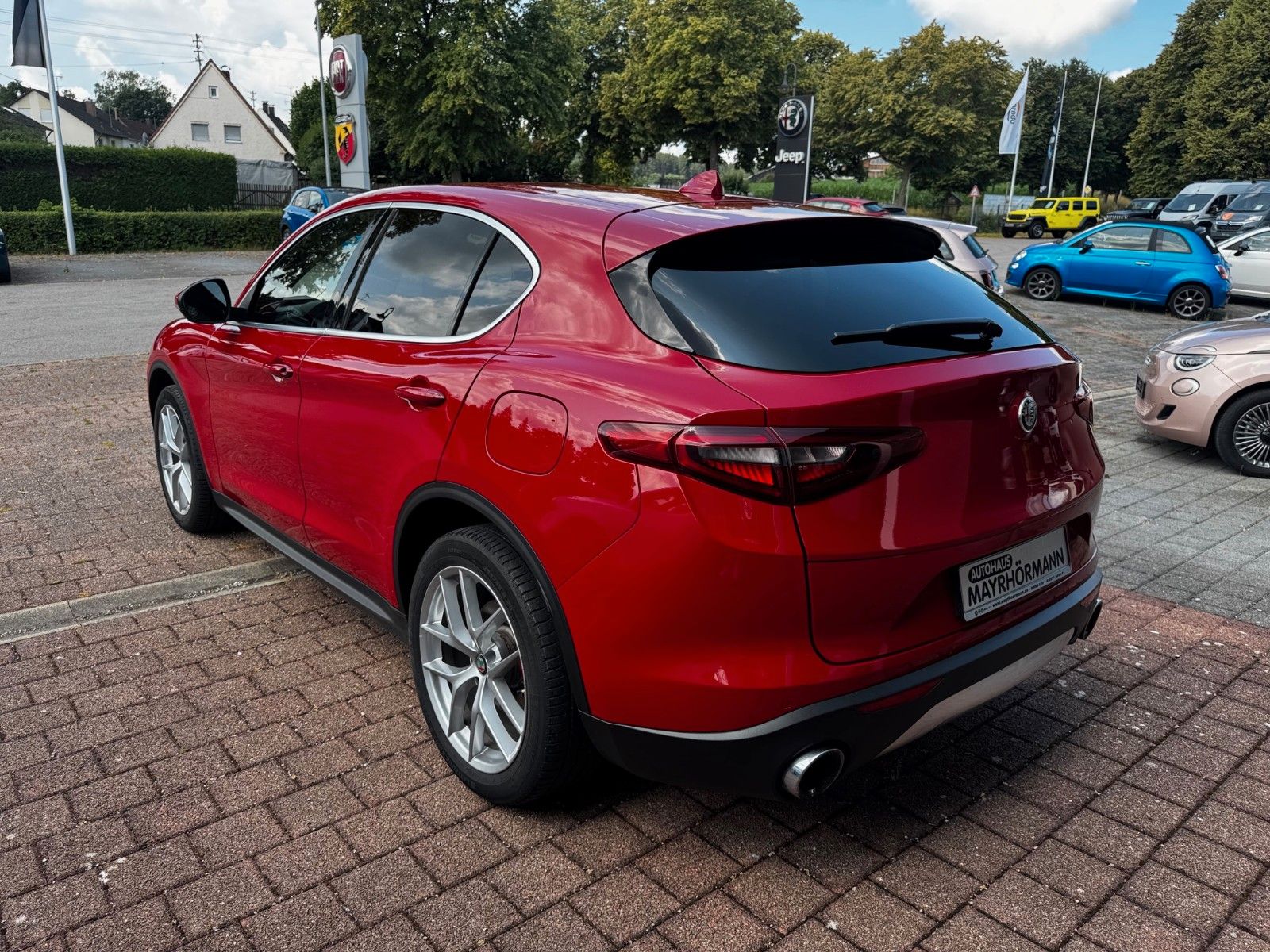 Fahrzeugabbildung Alfa Romeo Stelvio Super 280PS AT Q4 MEMORY NAVI EL. HECKKL