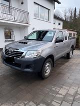 Toyota Hilux - gebrauchte Toyota SUV & Geländewagen