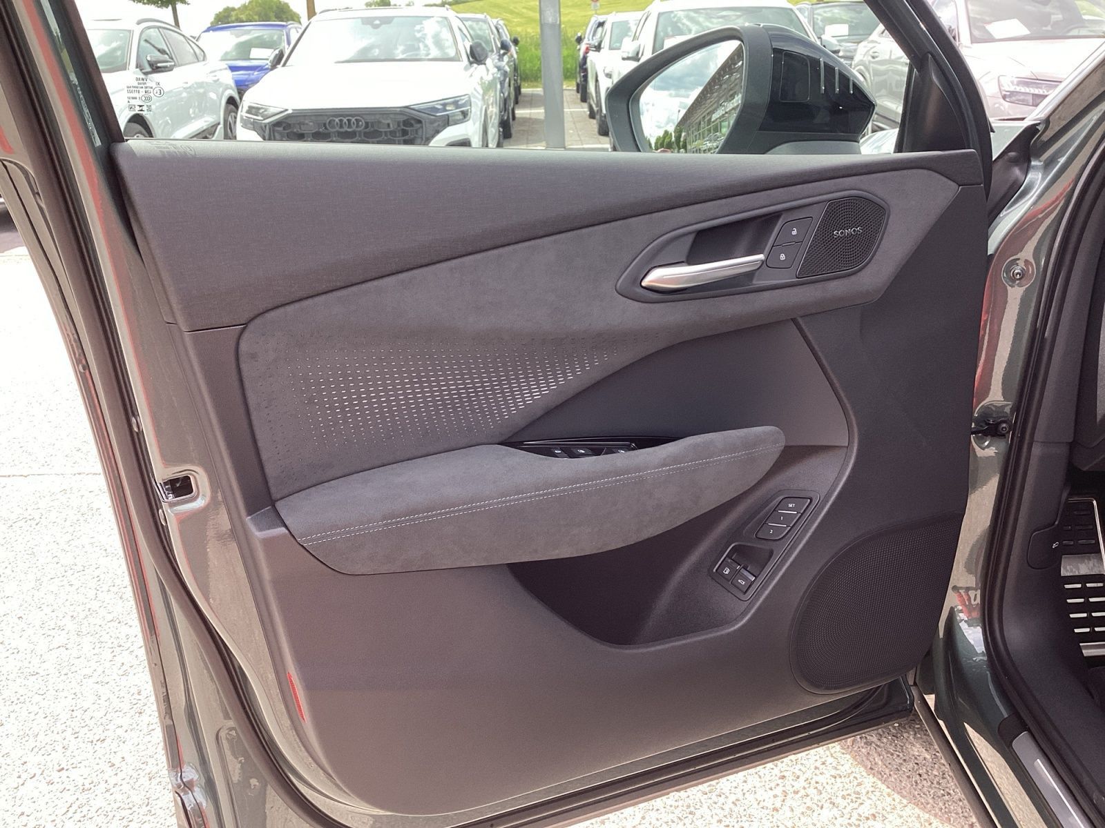 Audi Q3 200 kW S-Tronic, Panorama-Schiebedach, Tech P foto 16