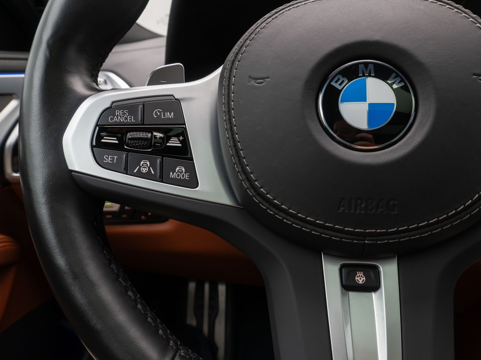 Fahrzeugabbildung BMW 840d xD GC M Sport 360°Laser DAB DisplKey 20Zoll