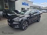 Volvo XC40 R Design AWD*NAVI*KAMERA*8-FACH-ALU*PANO-DA - Volvo XC40 Gebrauchtwagen
