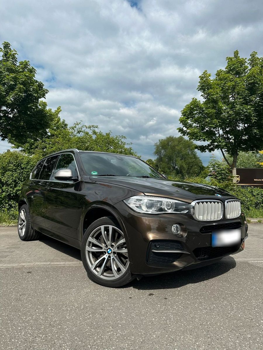 BMW BMW X5 M50d TÜV neu bis 01/2028
