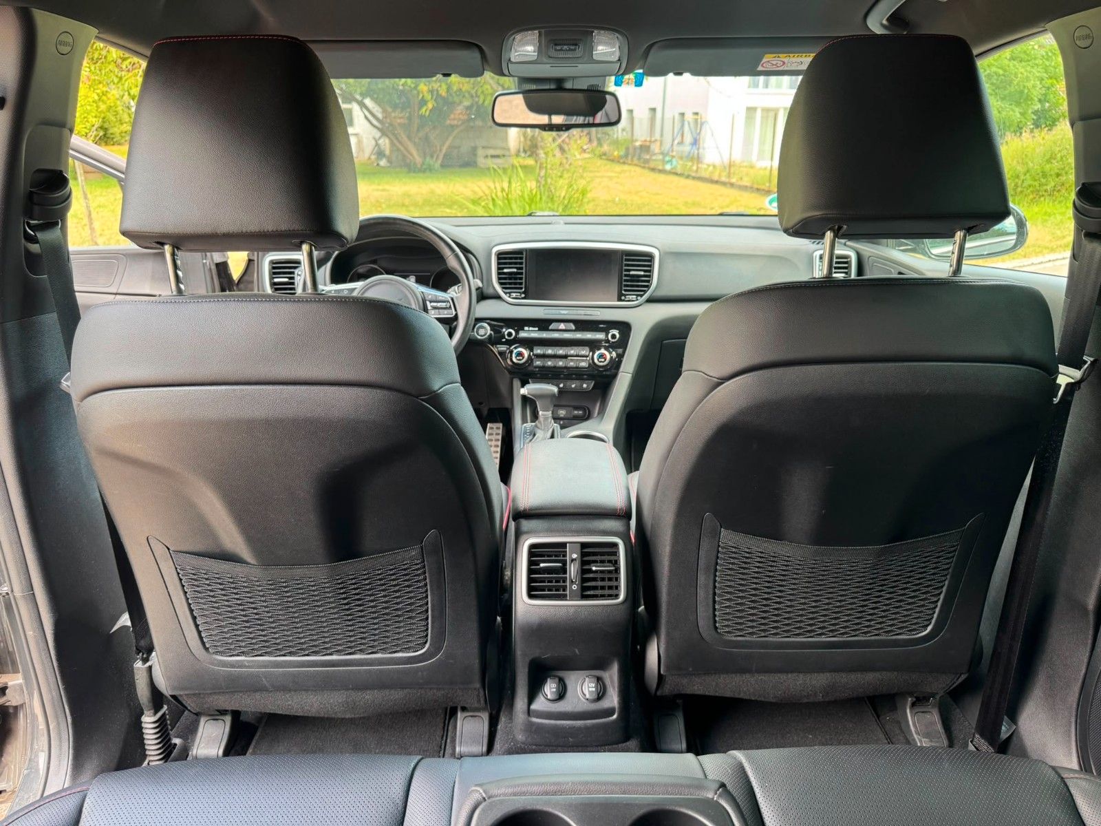 Fahrzeugabbildung Kia Sportage 1.6 T-GDI DCT 4WD GT line