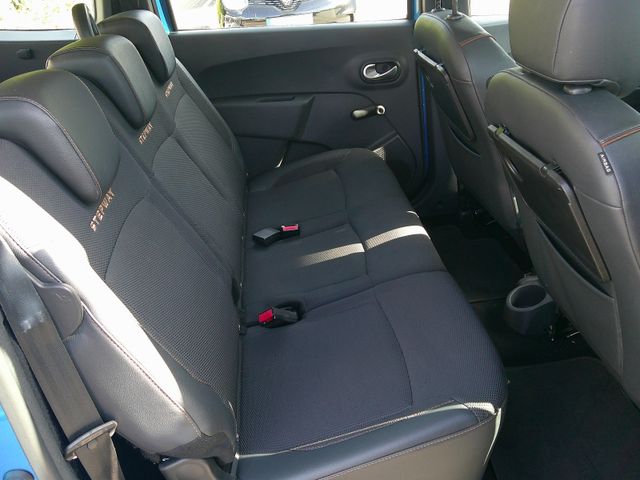 Dacia Lodgy Stepway Celebration