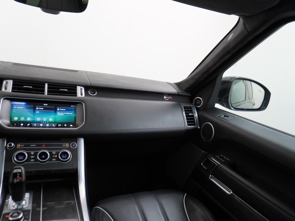 Land Rover Range Rover Sport 5.0 V8 Supercharged SVR