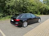 Audi A4 2.0 TDI S-Line sport Avant VOLL VOLL 1. Hand - Audi A4 Gebrauchtwagen Privatanbieter