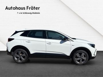 Fotografie des Opel Grandland (X) Grandland GS AT Alcantara Navi 360°Kamera LED