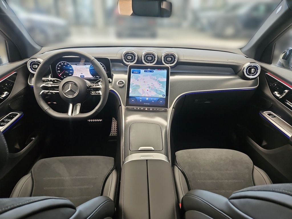 Fahrzeugabbildung Mercedes-Benz GLC 300 de 4MATIC +AMG+NIGHT+AHK+PANORAMA+