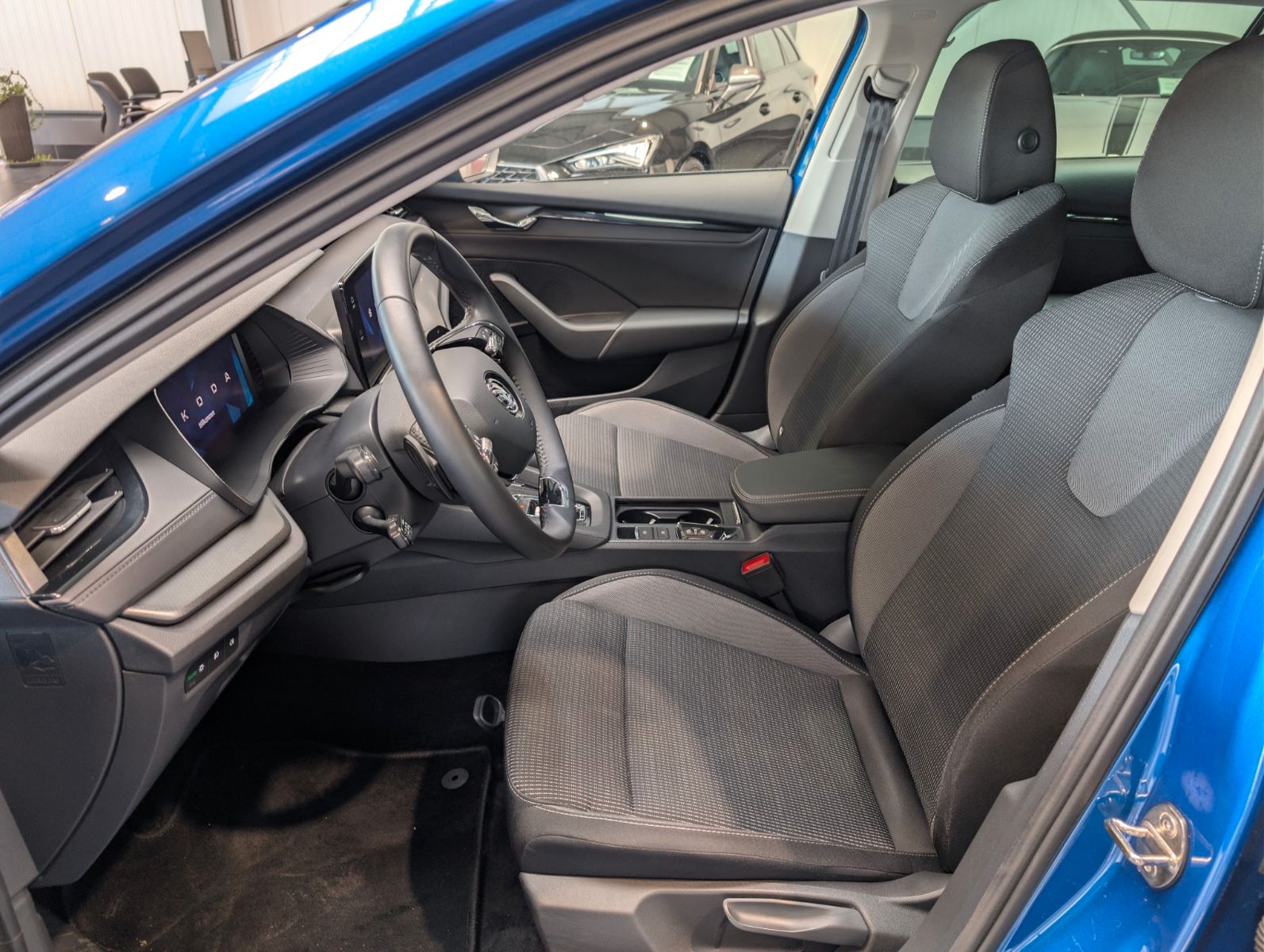 Skoda Octavia Combi 2.0 TDI DSG Ambition 8-fach foto 8