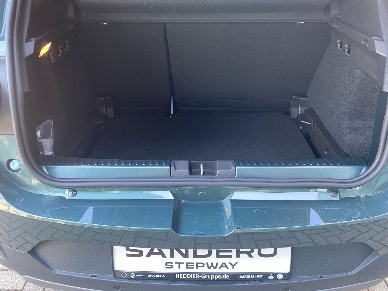 Fahrzeugabbildung Dacia Sandero 1.2 ECO-G 120 LPG Stepway Expression*SHZ