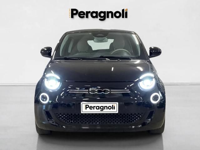 Fiat FIAT 500e 3+1 42 kWh La Prima imagem 2