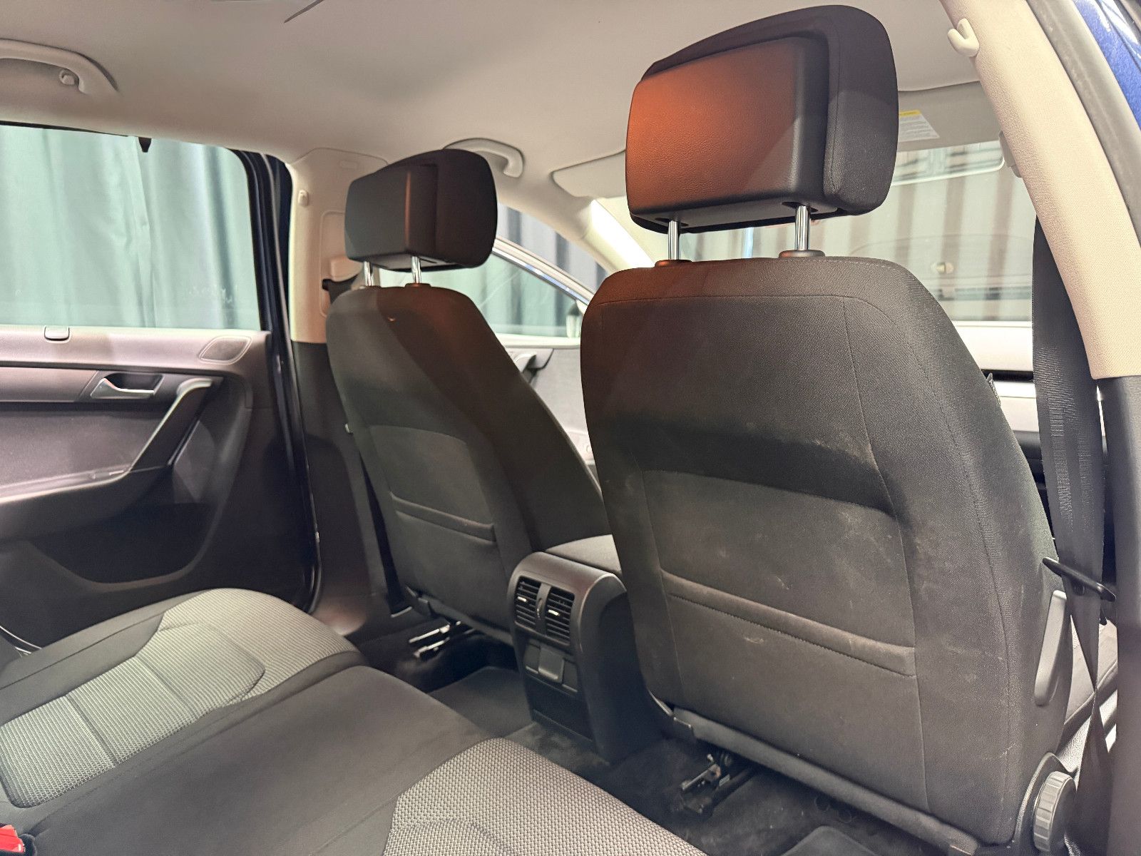 Fahrzeugabbildung Volkswagen Passat Comfortline BlueMotion |PDC|