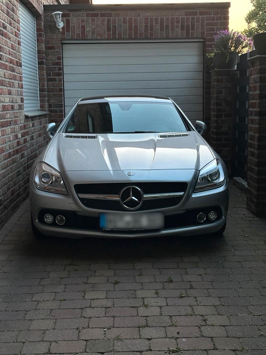 Mercedes-Benz SLK 200
